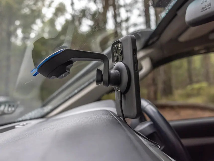 QUAD LOCK CAR WIRELESS CHARGING HEAD Quad Lock