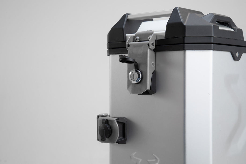 TRAX lock set - 2 locks / 2 keys. Simultaneous locking. SW-Motech