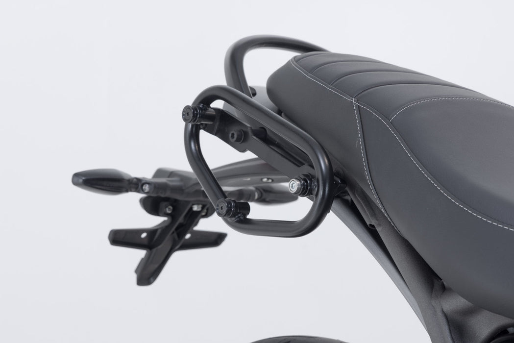 Legend Gear side bag system LC - Black Edition - Triumph Speed 400 / Scrambler 400 X (23-). SW-Motech