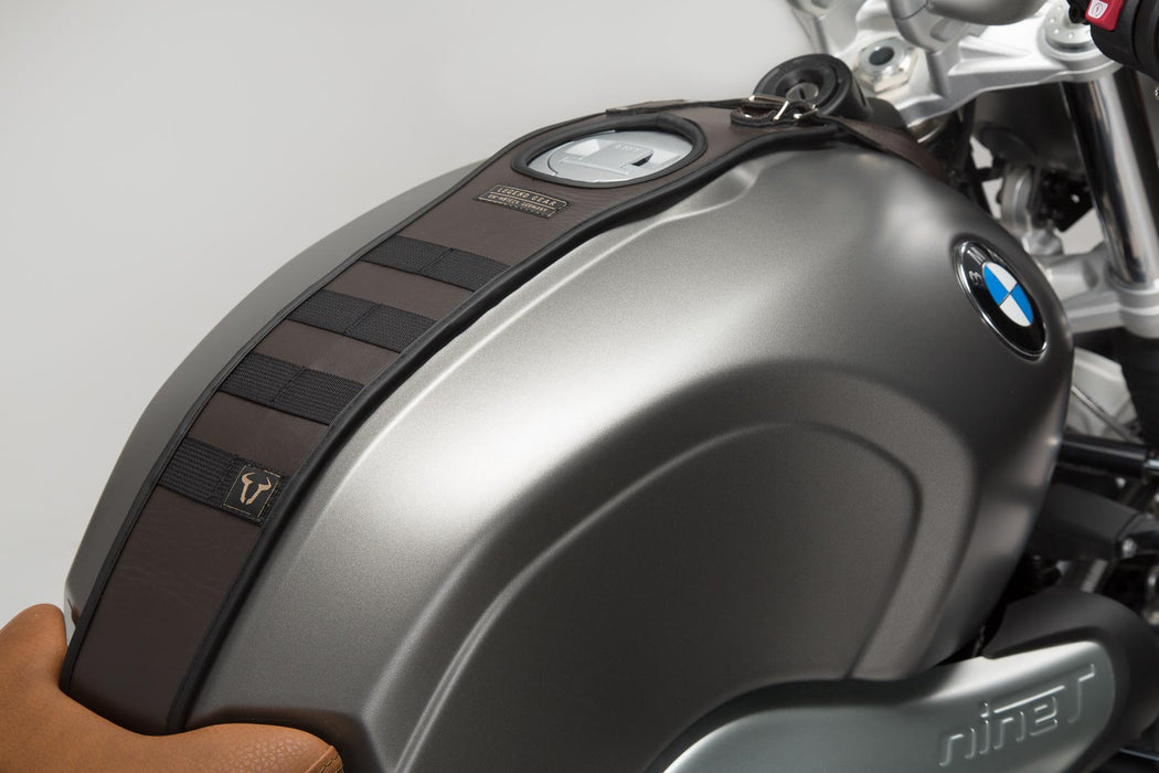 Legend Gear tank strap set SLA - BMW R nineT models (14-). With LA1 accessory bag. SW Motech
