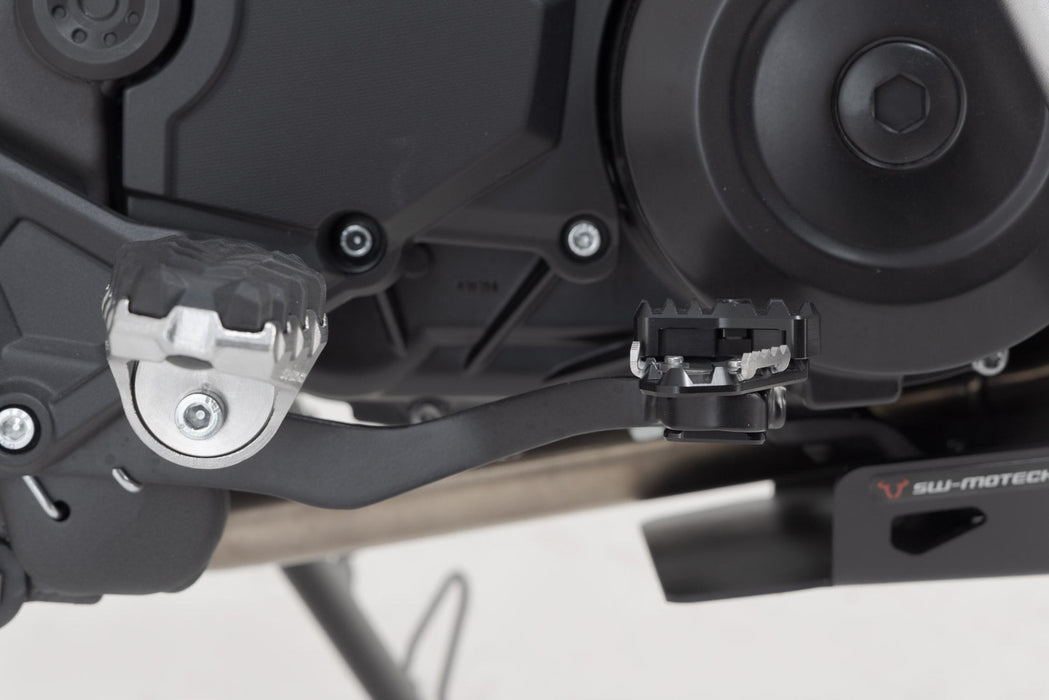 Brake pedal extension - Black. Triumph Tiger 900 Rally/Pro, Voge 650 DSX. SW-Motech