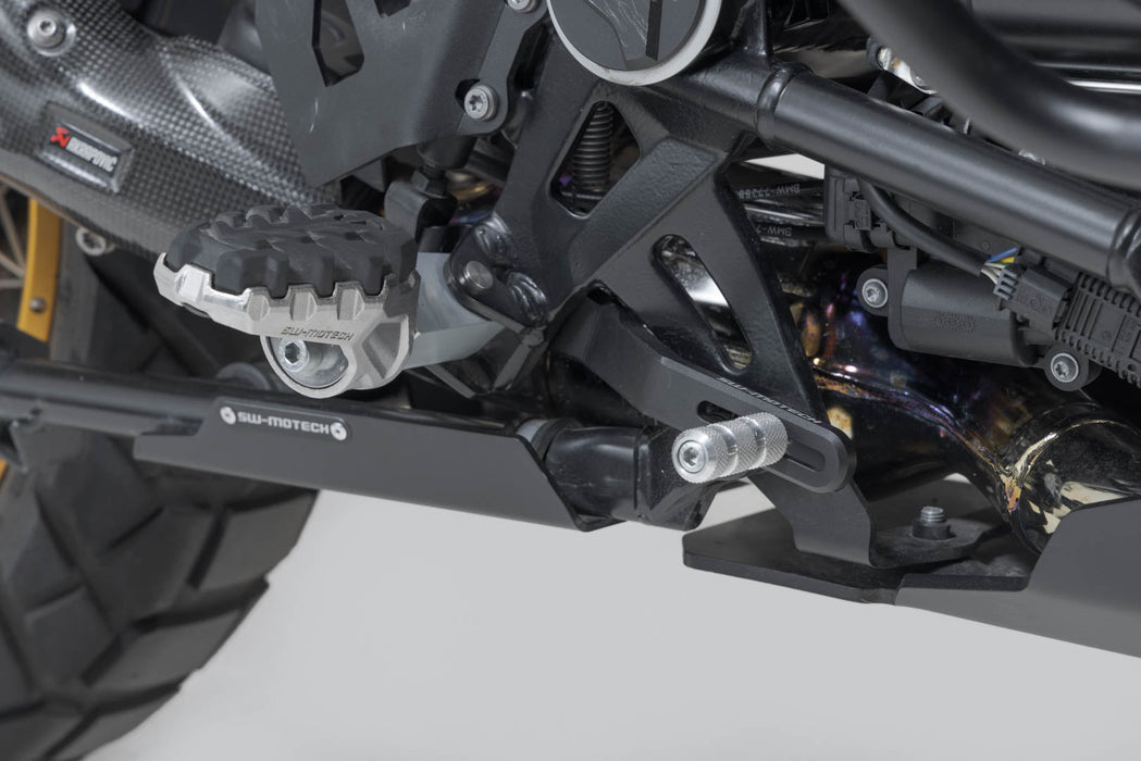 Brake pedal - BMW R 1200 GS / R 1250 GS. SW-Motech