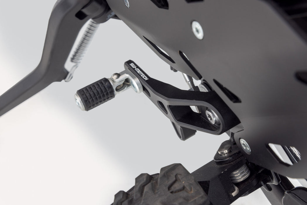 Gear lever and brake pedal set - BMW R 1300 GS (23-). SW-Motech