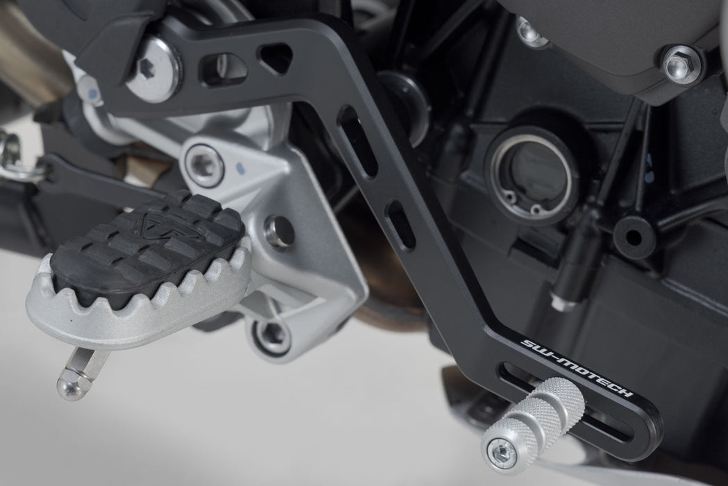 Gear lever and brake pedal set - Triumph Tiger 900 models (19-). SW-Motech