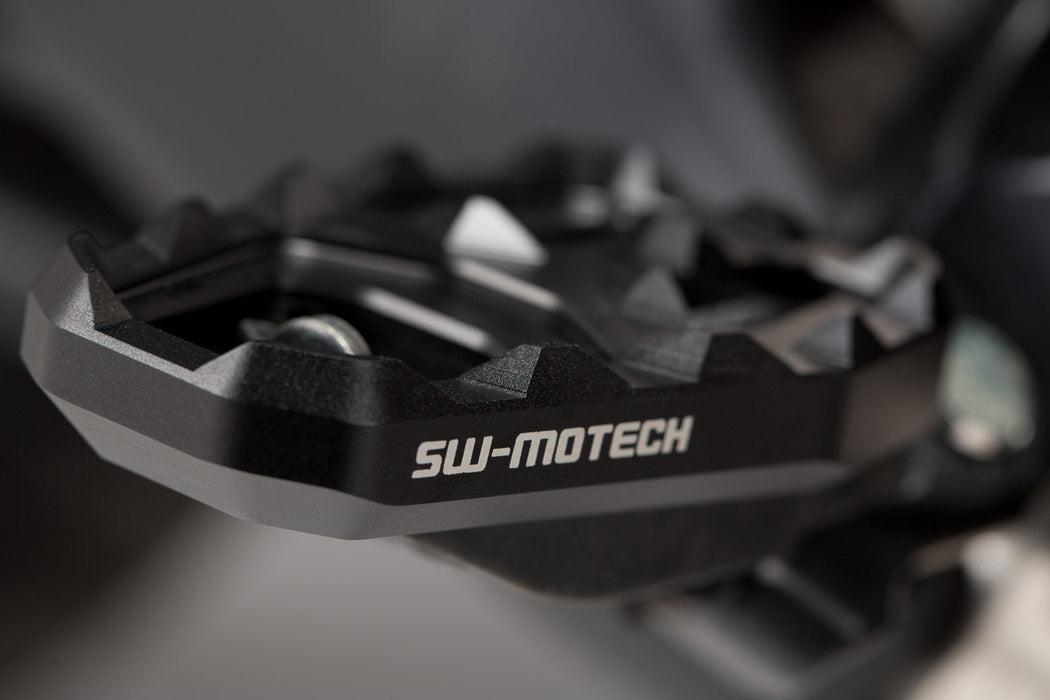 Footrest extension - Black. Honda CRF 1000L/Adv Sports, CRF1100L AS. SW-Motech