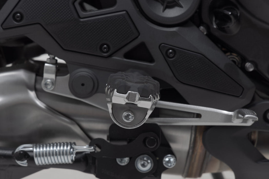 EVO footrest kit - Kawasaki models. SW-Motech