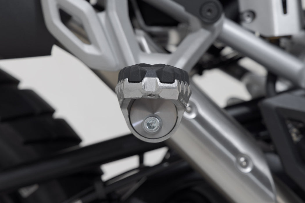 EVO passenger footrest kit - Triumph Tiger 1200 models (22-). SW-Motech