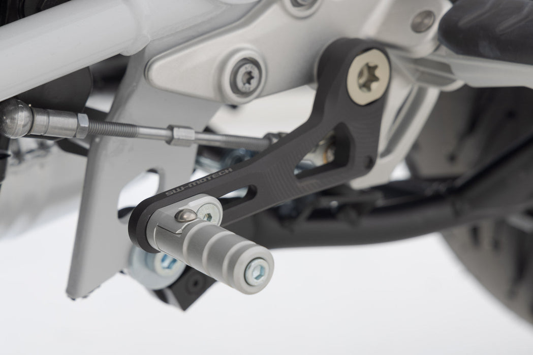 Gear lever - BMW R 1200 R/RS (14-18), R 1250 R/RS (18-). SW-Motech
