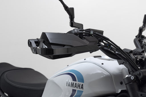 KOBRA handguard kit - Black. Yamaha MT-07, MT-09, XSR700/900. SW-Motech