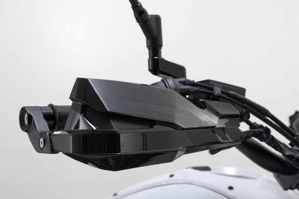 KOBRA handguard kit - Black. Yamaha MT-07, MT-09, XSR700/900. SW-Motech