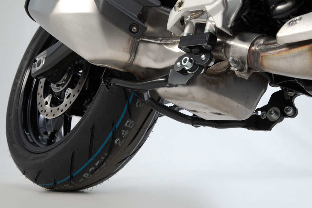 Centerstand - Black. BMW F 900 R (19-) with BMW lowering. SW-Motech