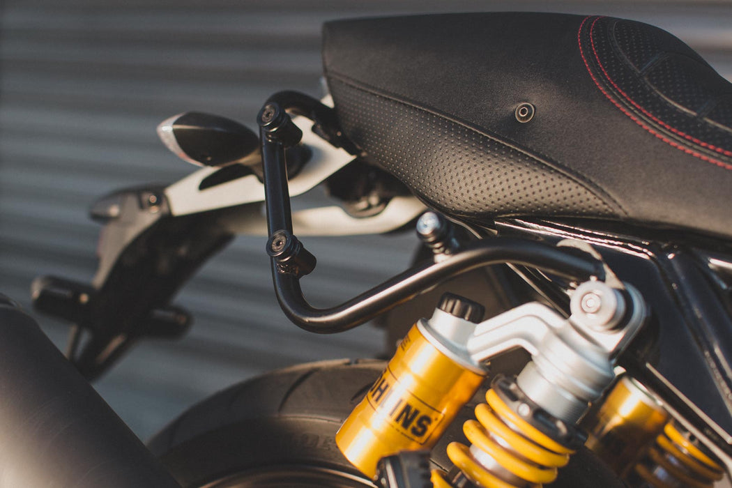 SLC side carrier right - Yamaha XJR 1300 (15-). SW-Motech