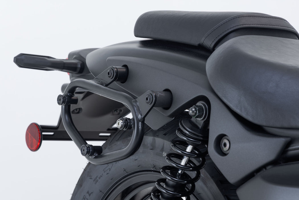 SLC side carrier right - Kawasaki Eliminator 500 (23-). SW-Motech