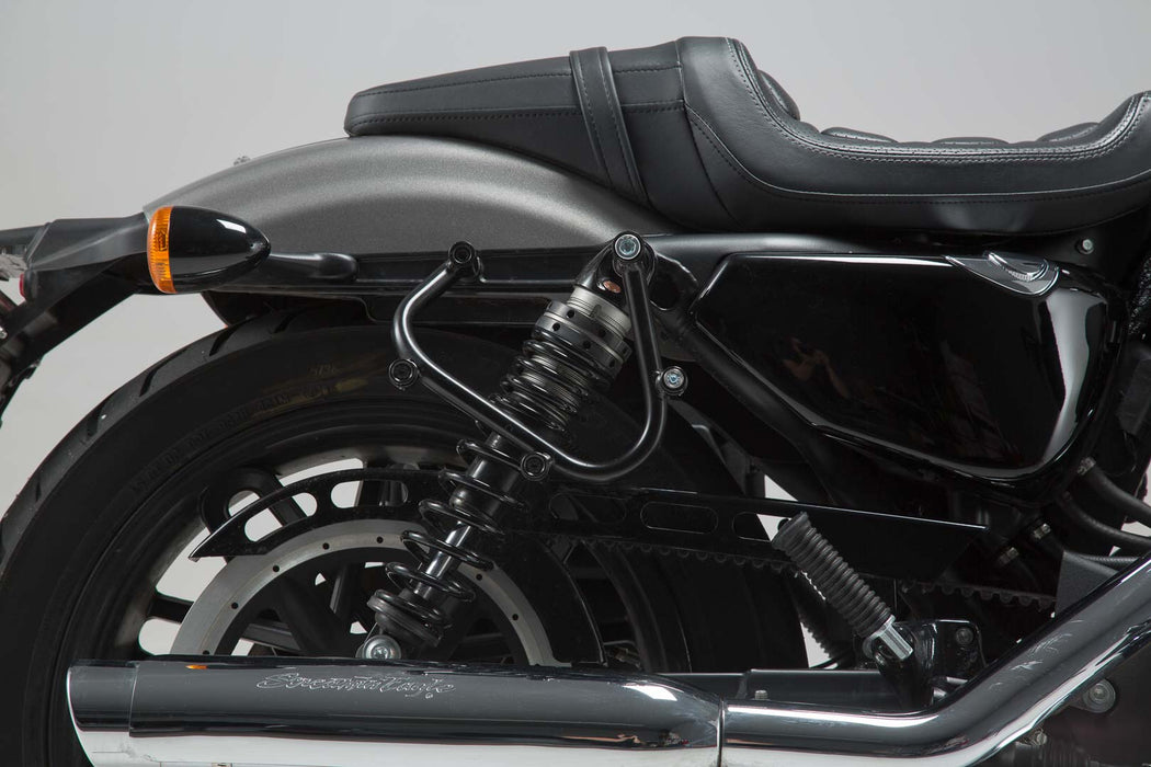 SLC side carrier right - Harley Sportster models (04-). SW-Motech