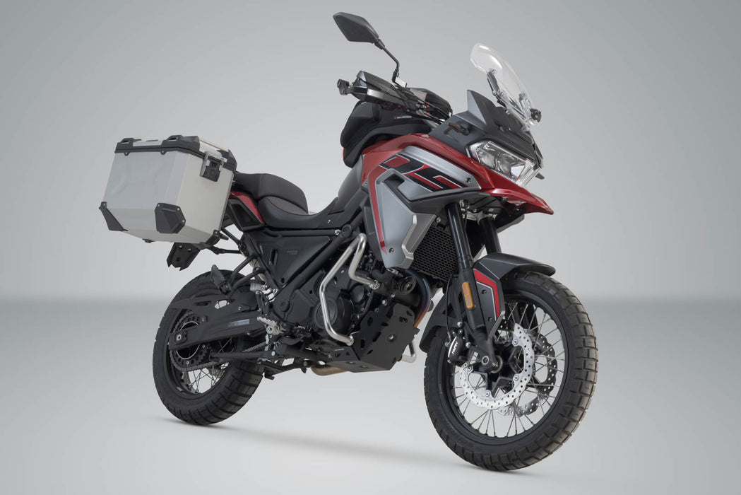 TRAX ADV aluminium case system - Silver. 37/45L. Voge 650 DS/X (22-). SW-Motech