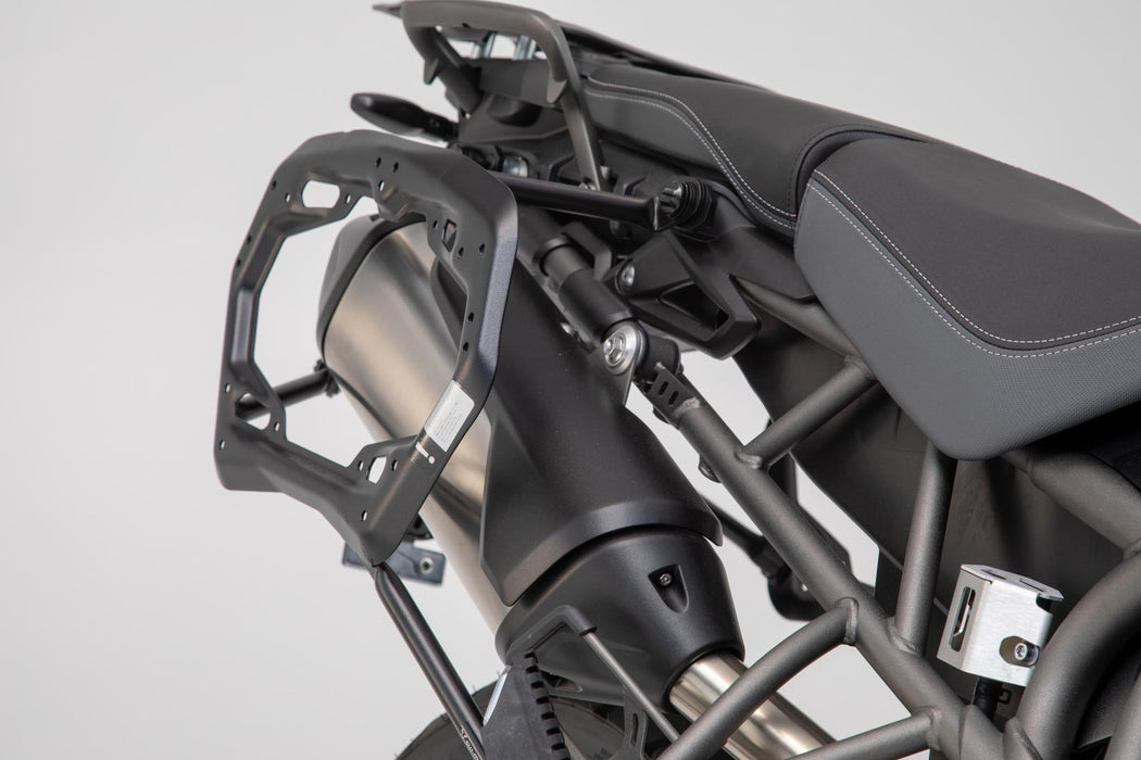 AERO ABS side case system - 2x25 l. Triumph Tiger 800 models (10-). SW-Motech