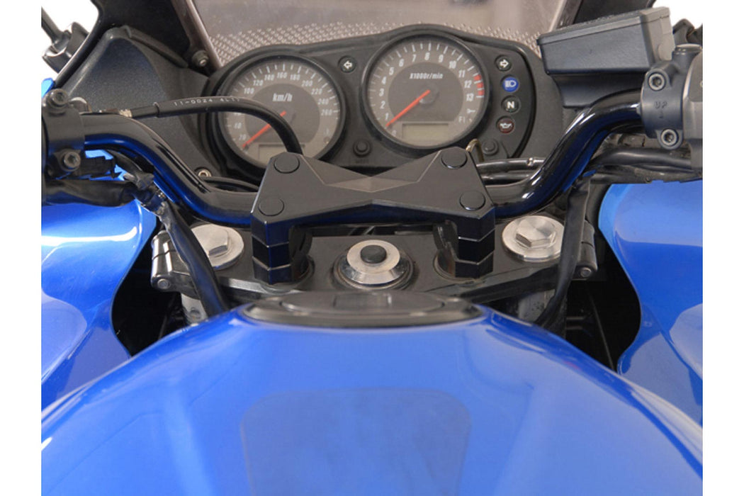 Bar riser - H=20 mm. Black. Kawasaki Z750/R/S, Z1000. SW-Motech