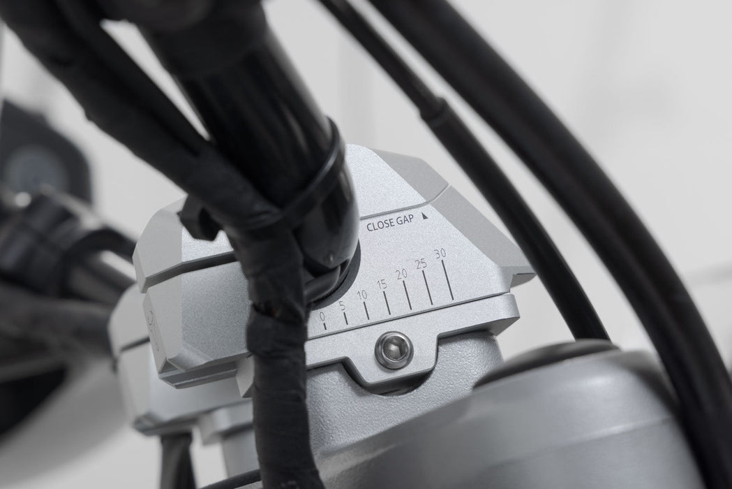 Bar back variable for Ø22 handlebars - H=25mm. Back 5/10/15/20/25/30 mm. Silver. SW-Motech