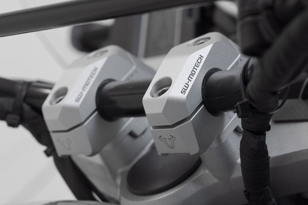 Bar back variable for Ø22 handlebars - H=25mm. Back 5/10/15/20/25/30 mm. Silver. SW-Motech