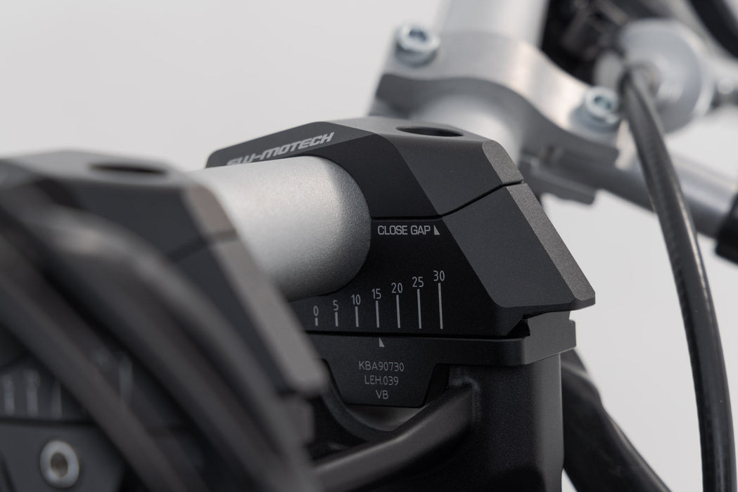 Bar back variable for Ø28 handlebars - H=28mm. Back 5/10/15/20/25/30 mm. Black. SW-Motech