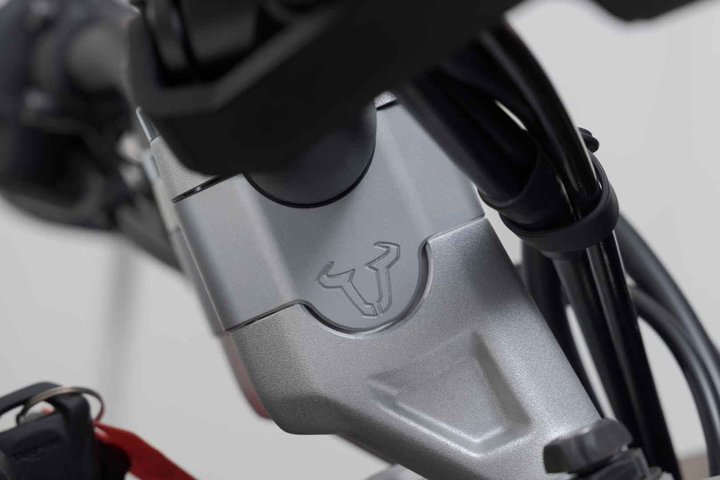 Bar riser - H=30 mm. Silver. Triumph Tiger 900 GT/Rally Pro. SW-Motech