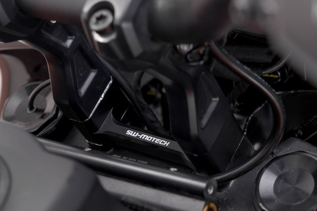 Bar riser - H=30 mm. Black. H-D Pan America 1250 (21-). SW-Motech