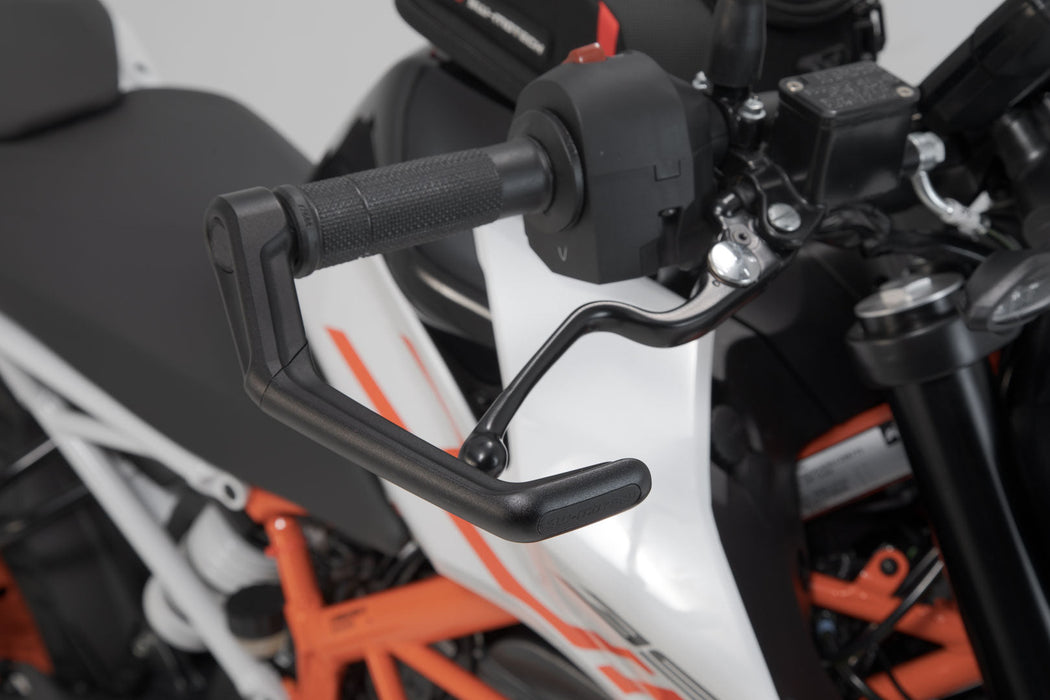 Lever guards - Black. 390 Duke, Monster 937, MT-03, Tuono 1100. SW-Motech