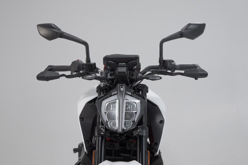 Lever guards with wind protection - Black. 390 Duke, Monster 937, MT-03, Tuono 1100. SW-Motech