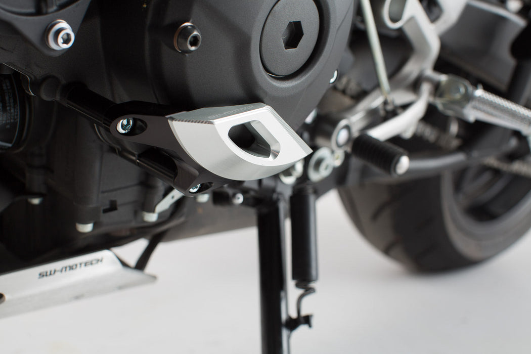 Engine case protector - Black/silver. MT09/Tracer, Tracer900/GT, XSR900. SW-Motech