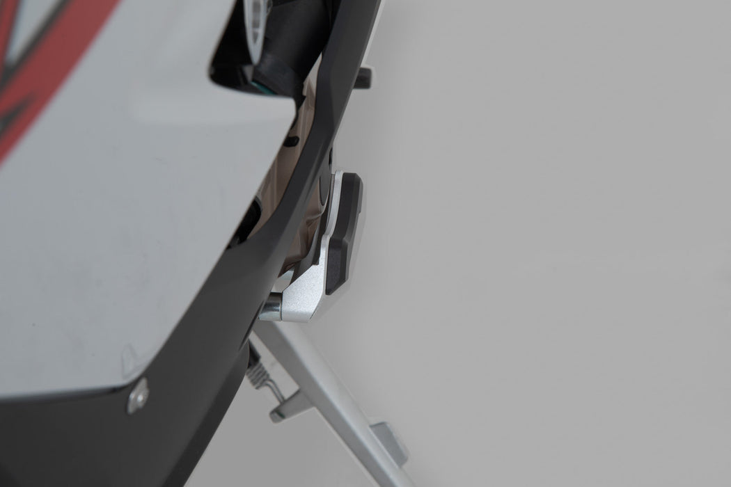 Engine Case Protector - Black/silver. S1000RR(19-)/R(21-), M1000R(22-). SW-Motech