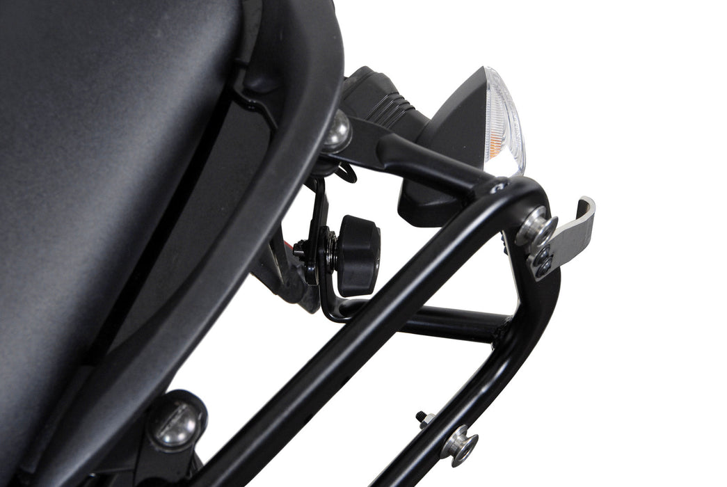 Anti-theft protection for EVO carrier - QUICK-LOCK function. 2 matching locks, 2 keys. SW-Motech