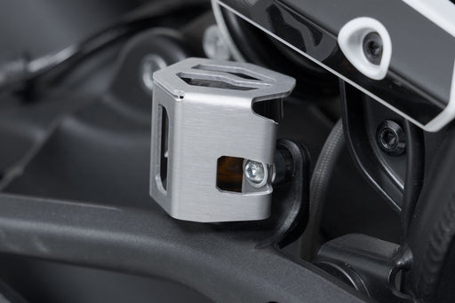Brake fluid reservoir guard - Silver. BMW / Ducati / KTM / Husqvarna models. SW-Motech