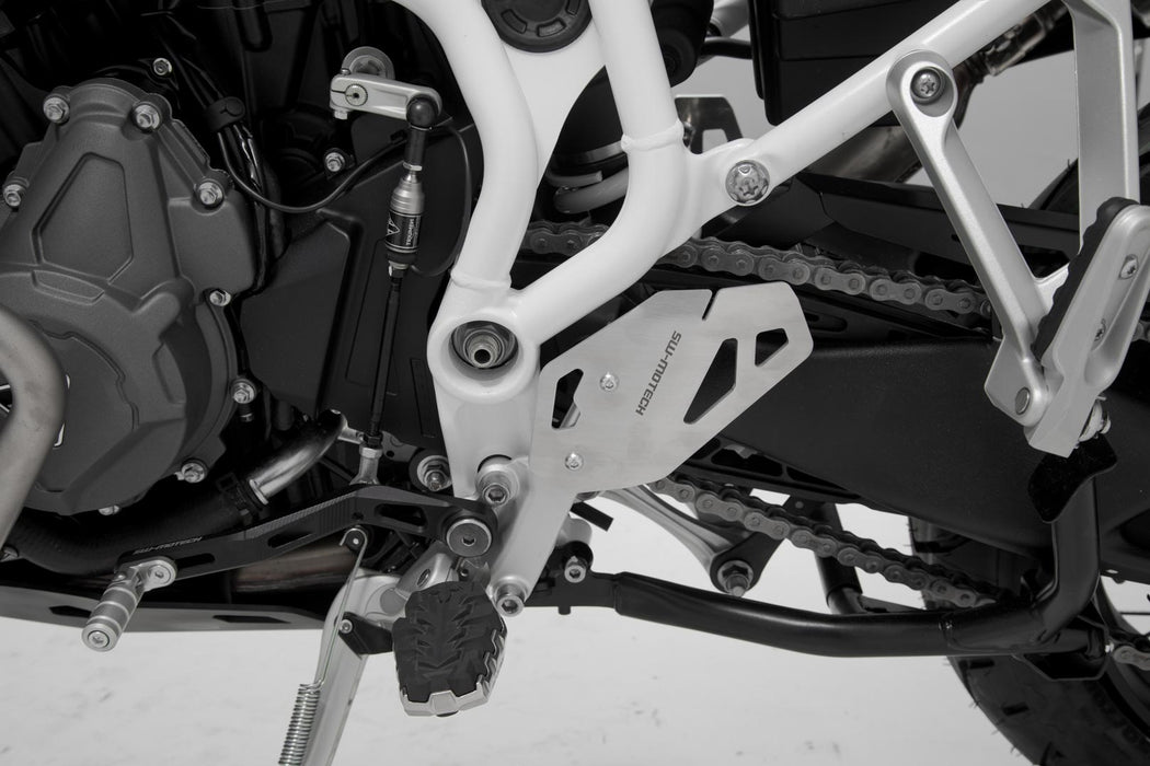 Heel guard left - Black. Triumph Tiger 900/GT/Rally/Pro (19-23). SW-Motech