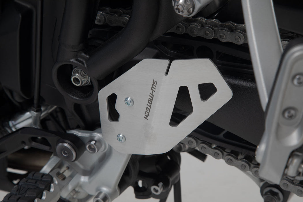 Heel guard left - Silver. Triumph Tiger 900/GT/Rally/Pro (19-23). SW-Motech