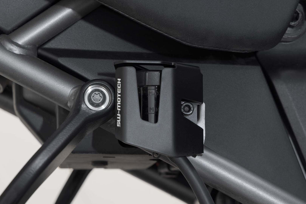 Brake fluid reservoir guard - Black. Harley-Davidson Pan America (21-). SW-Motech