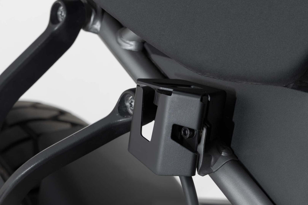 Brake fluid reservoir guard - Black. Harley-Davidson Pan America (21-). SW-Motech