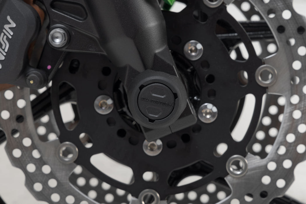 Slider set for front axle - Black. Kawasaki Versys 650 (07-09) / (14-). SW-Motech
