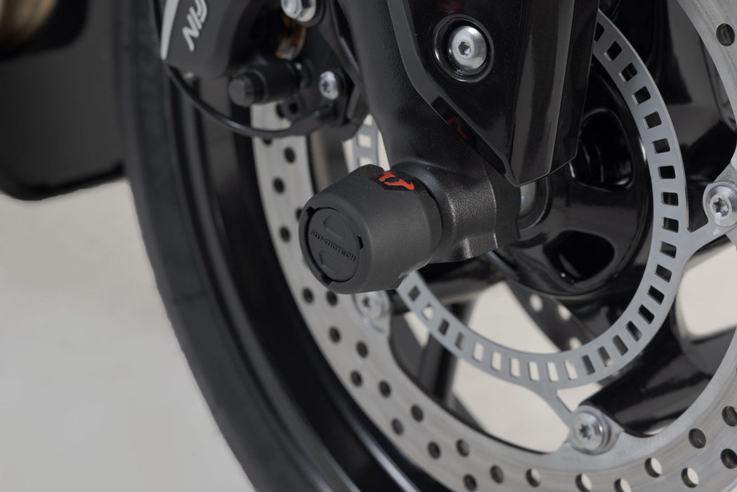 Slider set for front axle - Black. Street Triple/Daytona/Tiger 660/Trident. SW-Motech