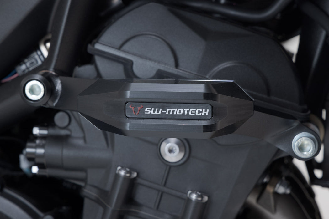 Frame slider kit - Black. Triumph Street Triple (12-) / Rx (15-). SW-Motech