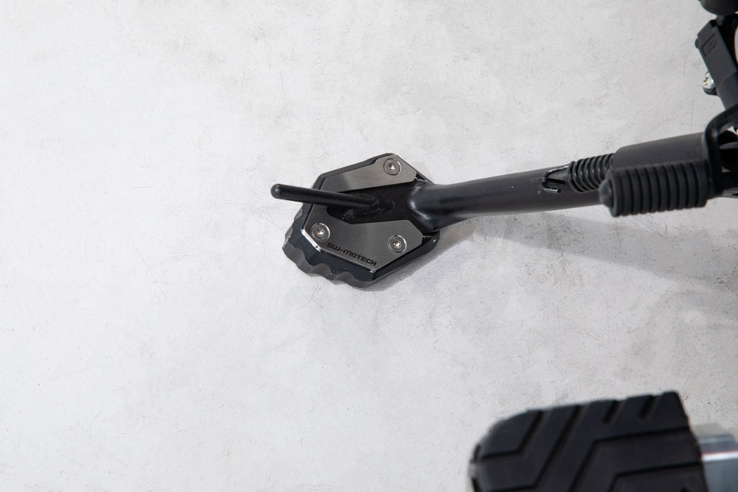 Extension for side stand foot - Black/Silver. Yamaha Tracer 9 models (20-). SW-Motech