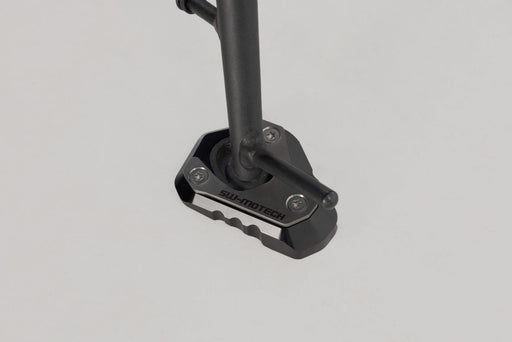 Extension for side stand foot - Black/Silver. Kawasaki Z650/ Z650RS/ Ninja 650. SW-Motech