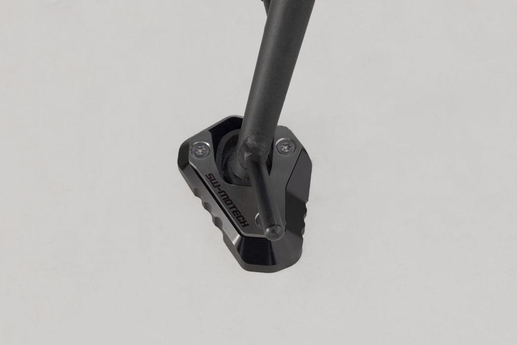 Extension for side stand foot - Black/Silver. Kawasaki Z650/ Z650RS/ Ninja 650. SW-Motech