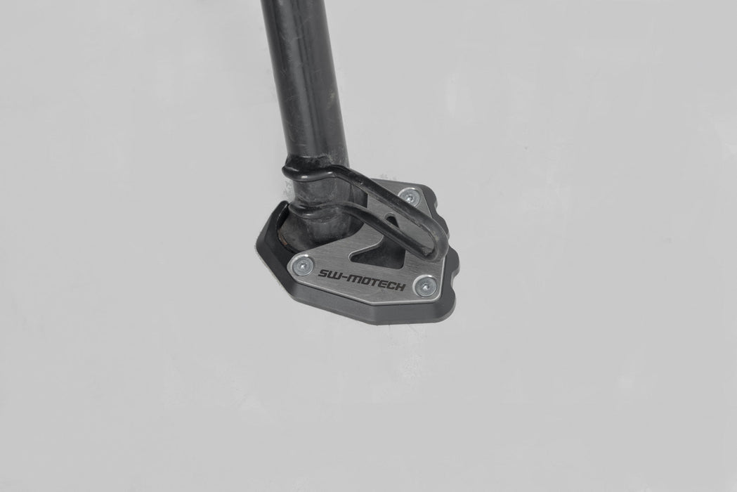 Extension for side stand foot - Black/Silver. Triumph Trident 660 (21-24). SW-Motech