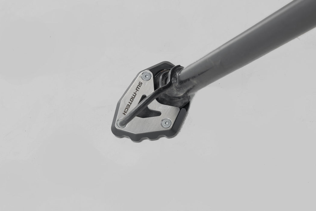 Extension for side stand foot - Black/Silver. Triumph Trident 660 (21-24). SW-Motech