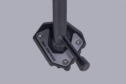 Extension for side stand foot - Black/Silver. Benelli Leoncino 800 / 800 Trail. SW-Motech