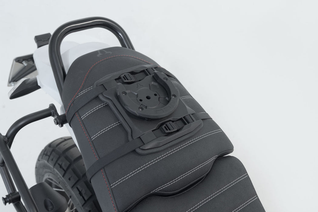 EVO Seat Ring - Black. For mounting on the seat. SW Motech