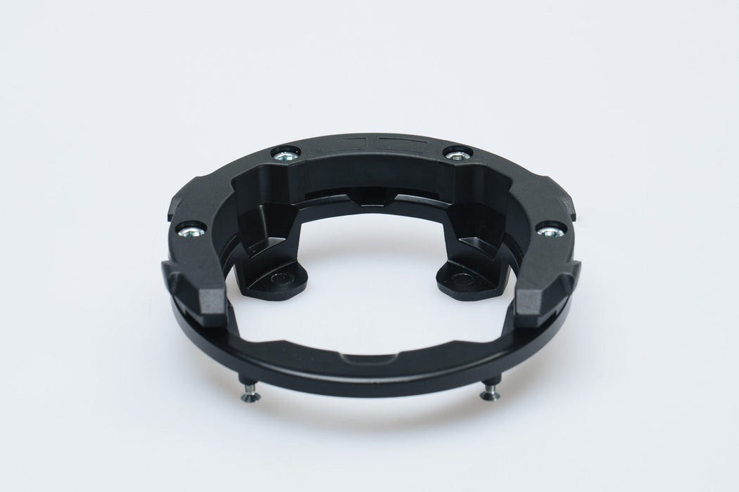 EVO tank ring - Black. Kawasaki Z650 (16-22), Ninja 650 (16-). SW Motech